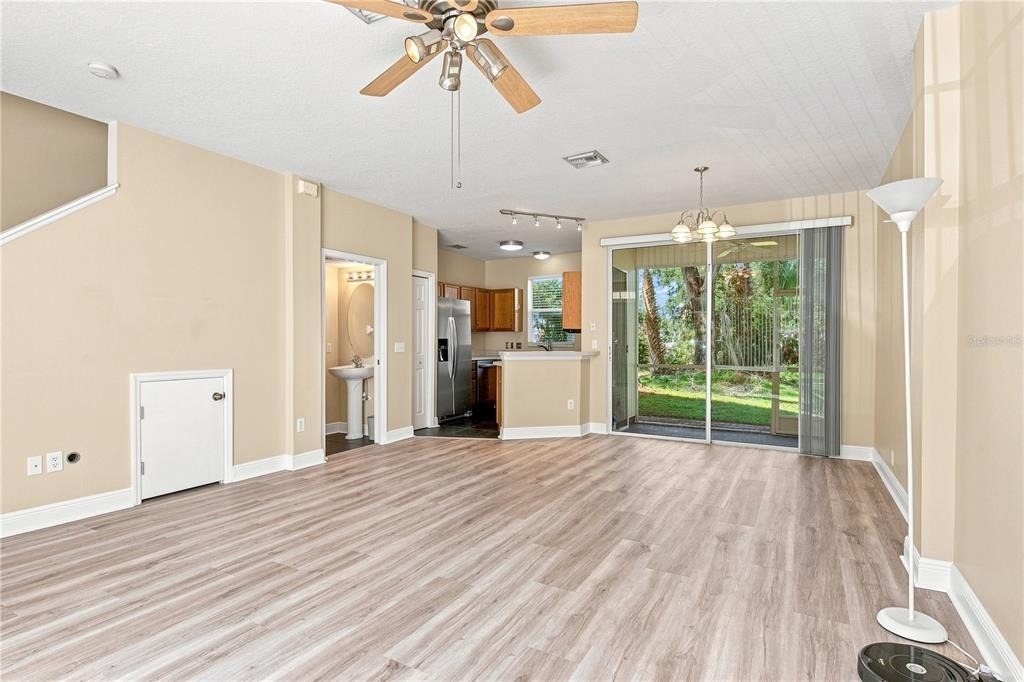 13710 Forest Lake Drive - Photo 4