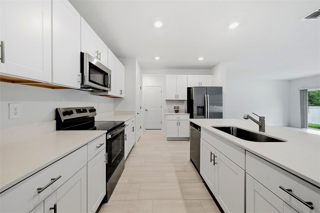 9820 Feaster Drive - Photo 6