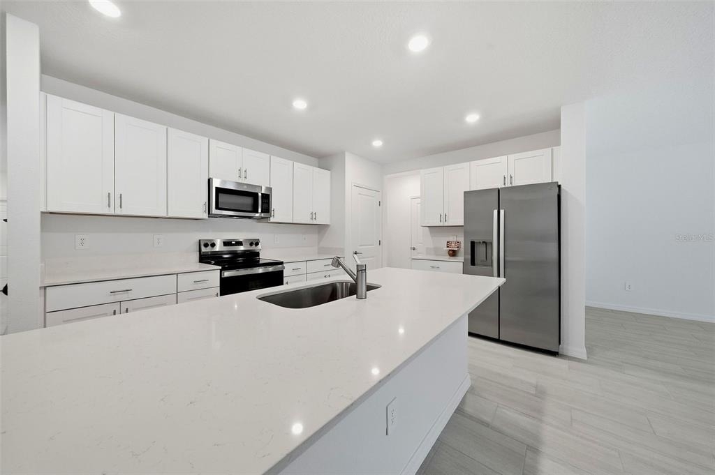9820 Feaster Drive - Photo 9