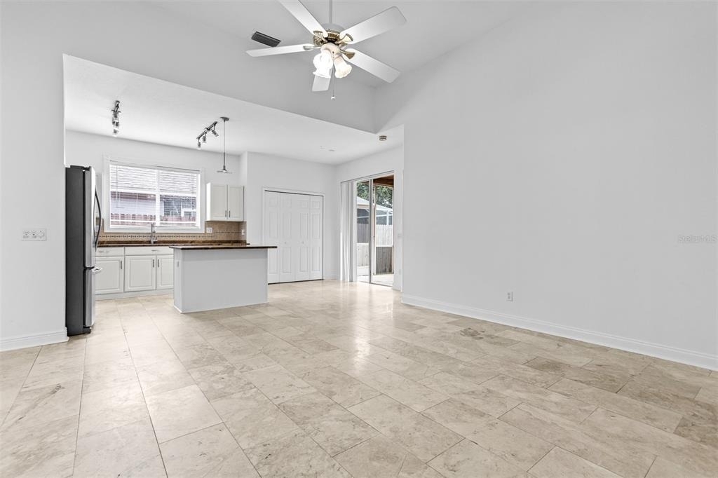 18120 Palm Breeze Drive - Photo 10