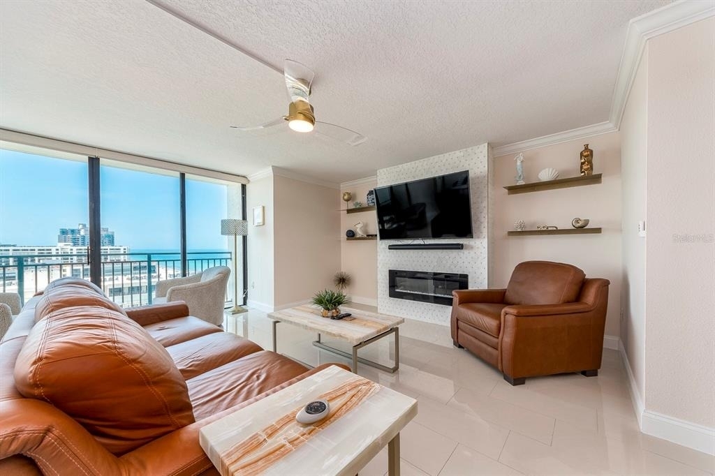 1390 Gulf Boulevard - Photo 3