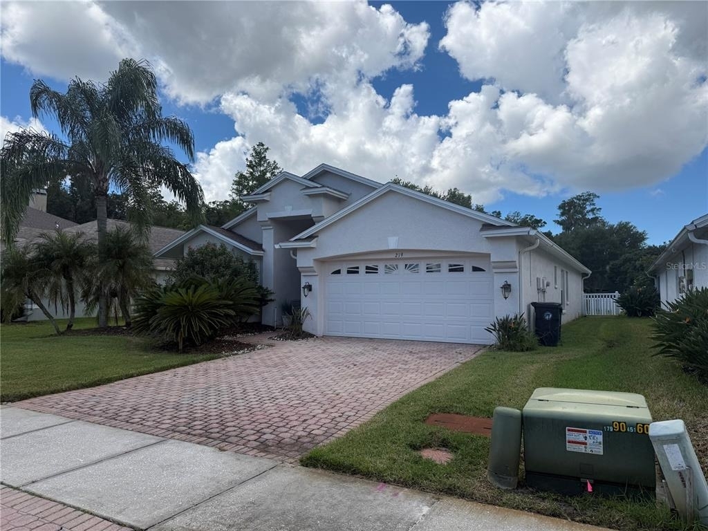 219 Bay Arbor Boulevard - Photo 2