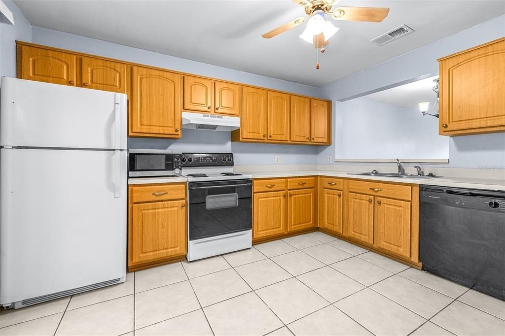 5100 Burchette Road - Photo 11