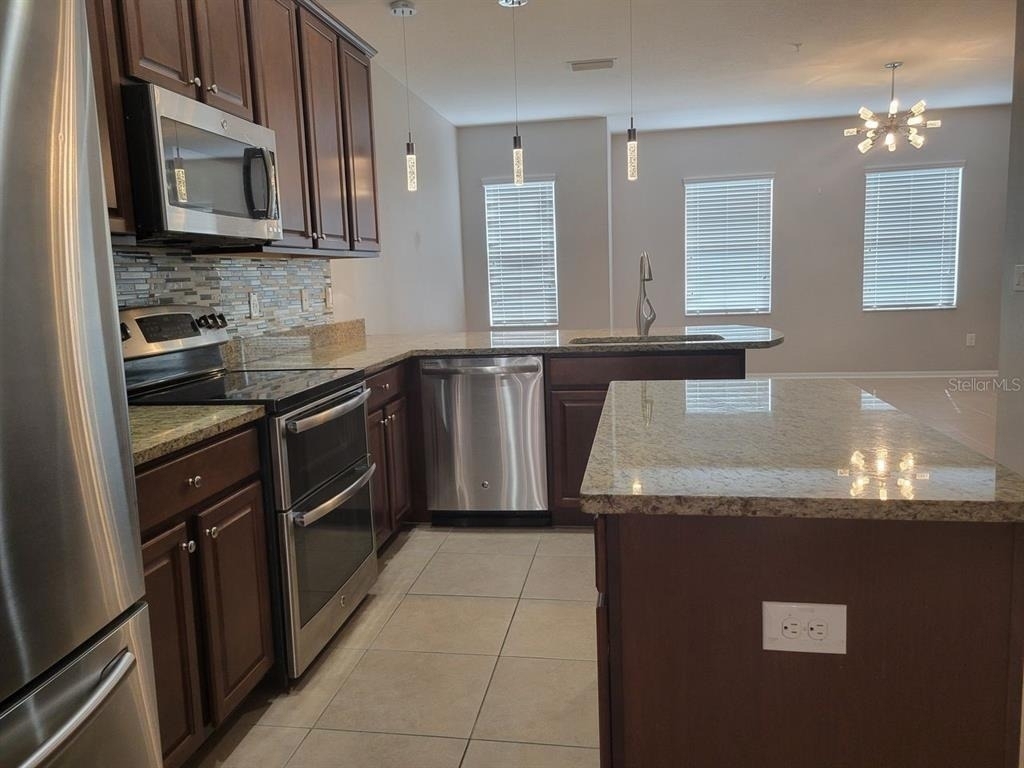 5525 White Marlin Court - Photo 12