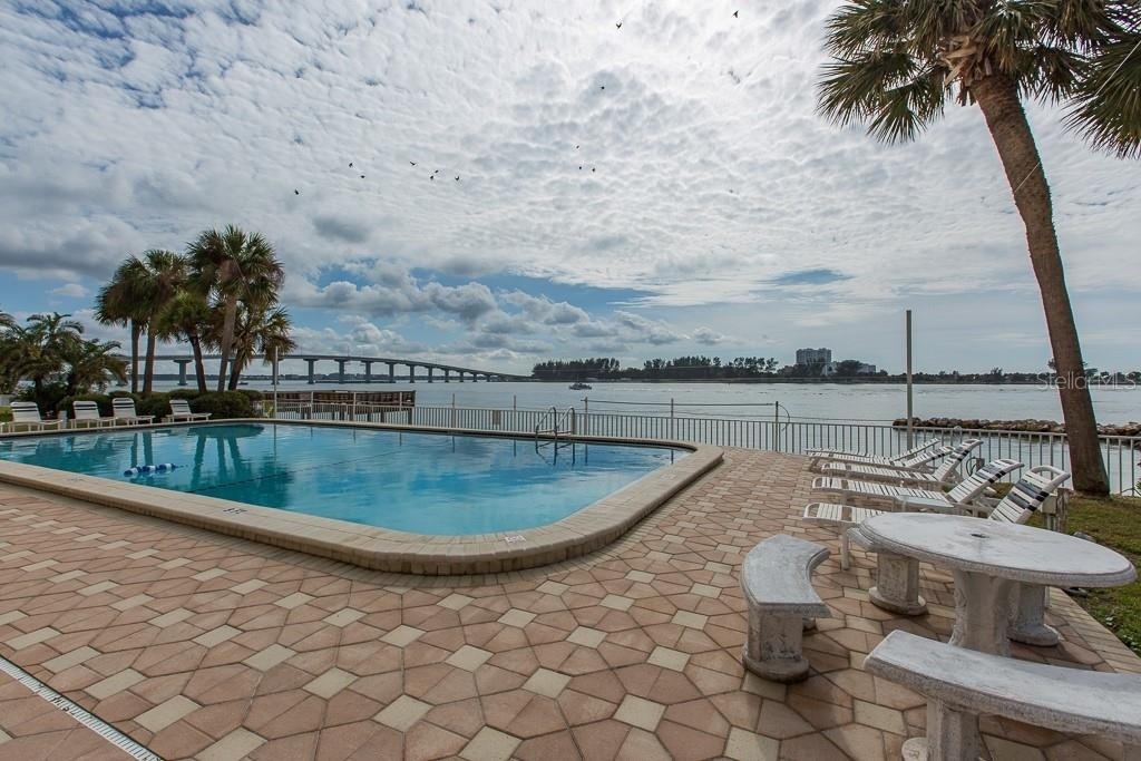 675 S Gulfview Boulevard - Photo 49