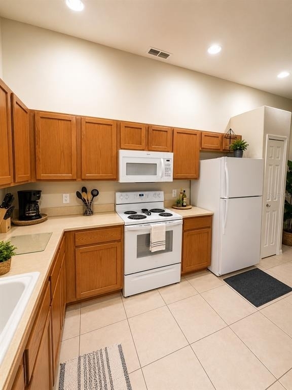 2555 Oneida Loop - Photo 1