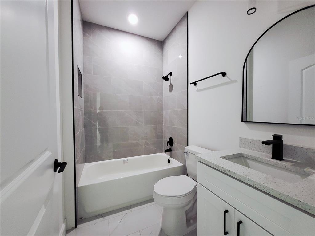 1690 Welland Street Se - Photo 6
