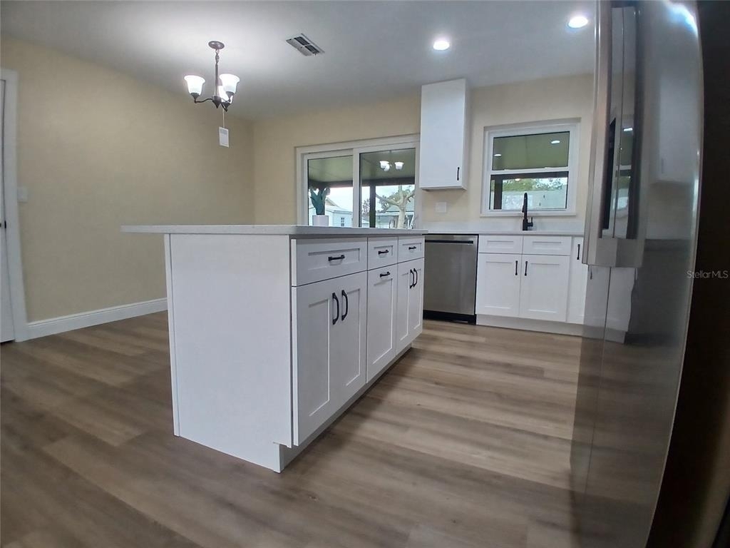 181 Guaymas Drive - Photo 6