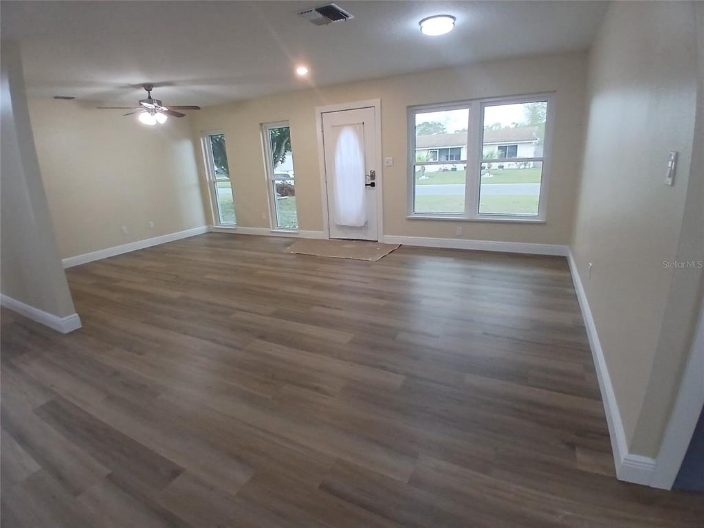 181 Guaymas Drive - Photo 1