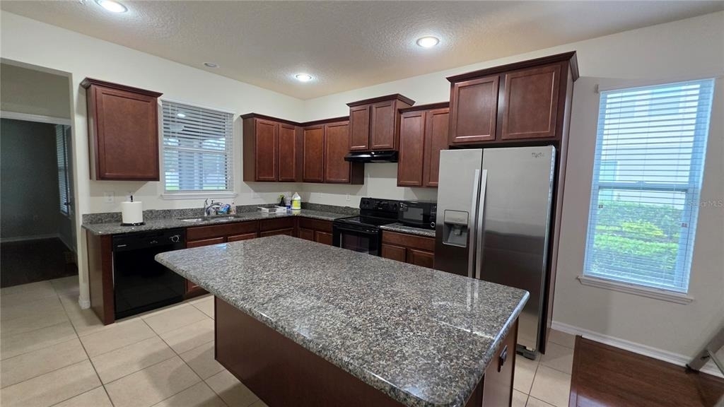 4860 Nathan Hale Boulevard - Photo 5