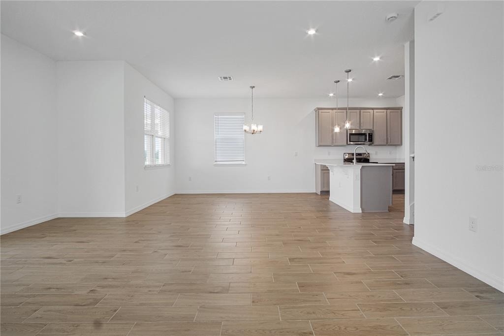 4429 River Beacon Boulevard - Photo 8