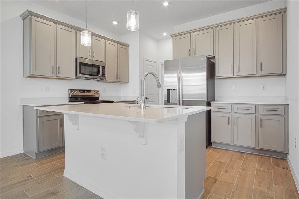 4429 River Beacon Boulevard - Photo 5