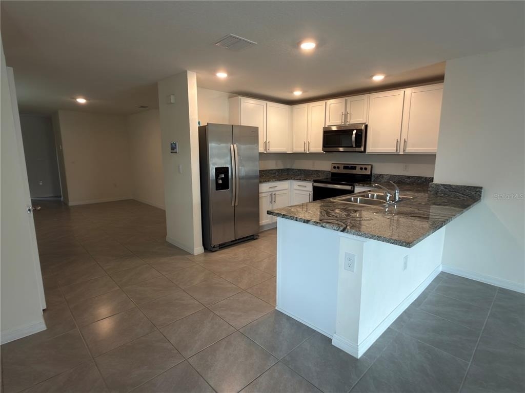8650 Sw 46th Avenue - Photo 7