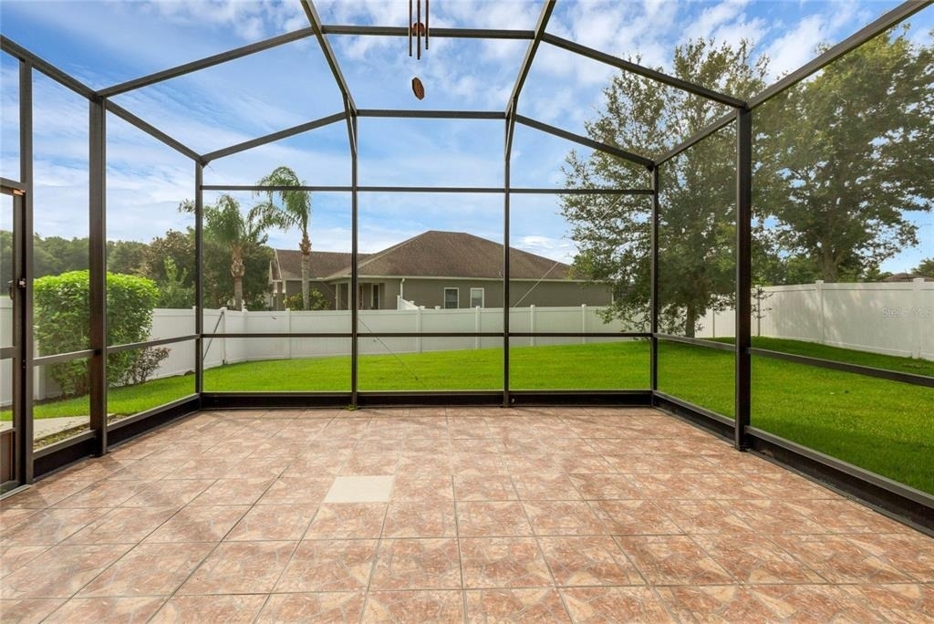 5244 Royce Drive - Photo 10