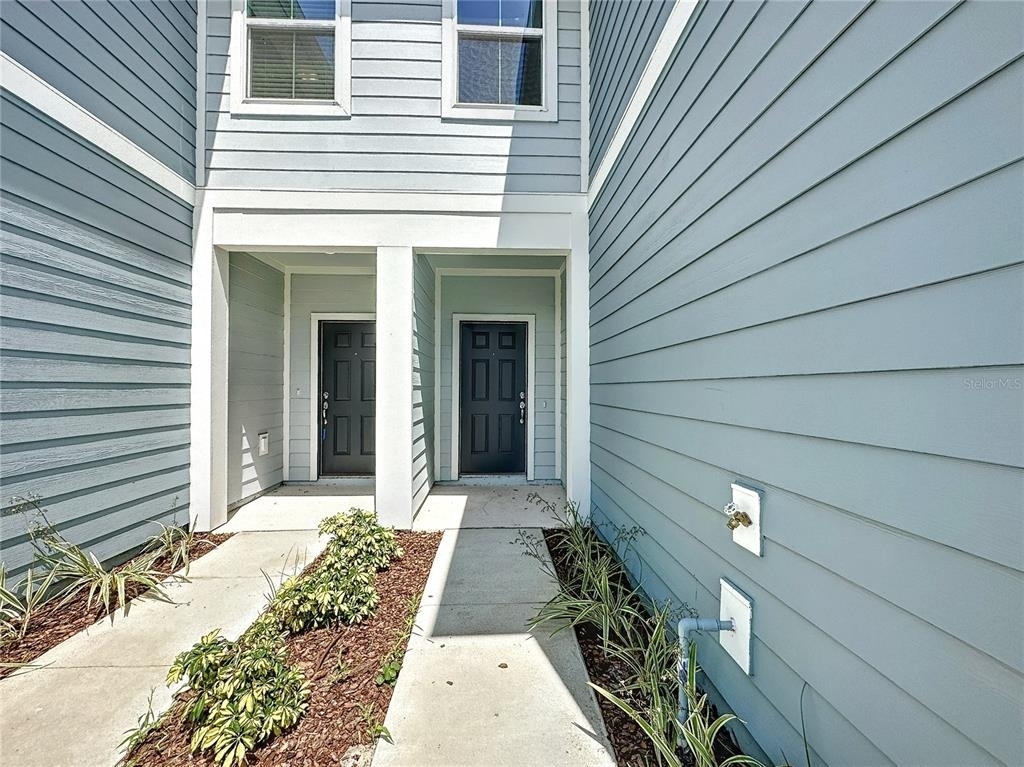 4621 Sparkling Shell Avenue - Photo 3