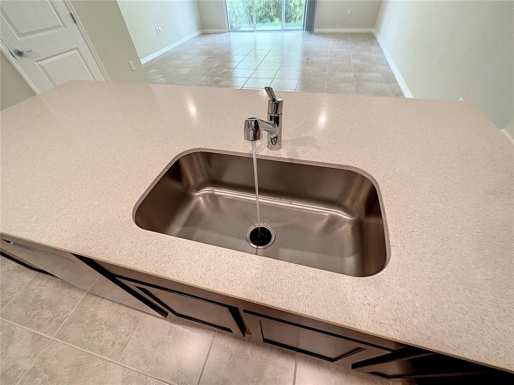 4621 Sparkling Shell Avenue - Photo 35