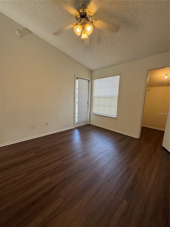 1908 Lake Atriums Circle - Photo 7