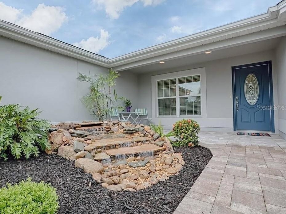 3915 Wine Palm Way - Photo 1