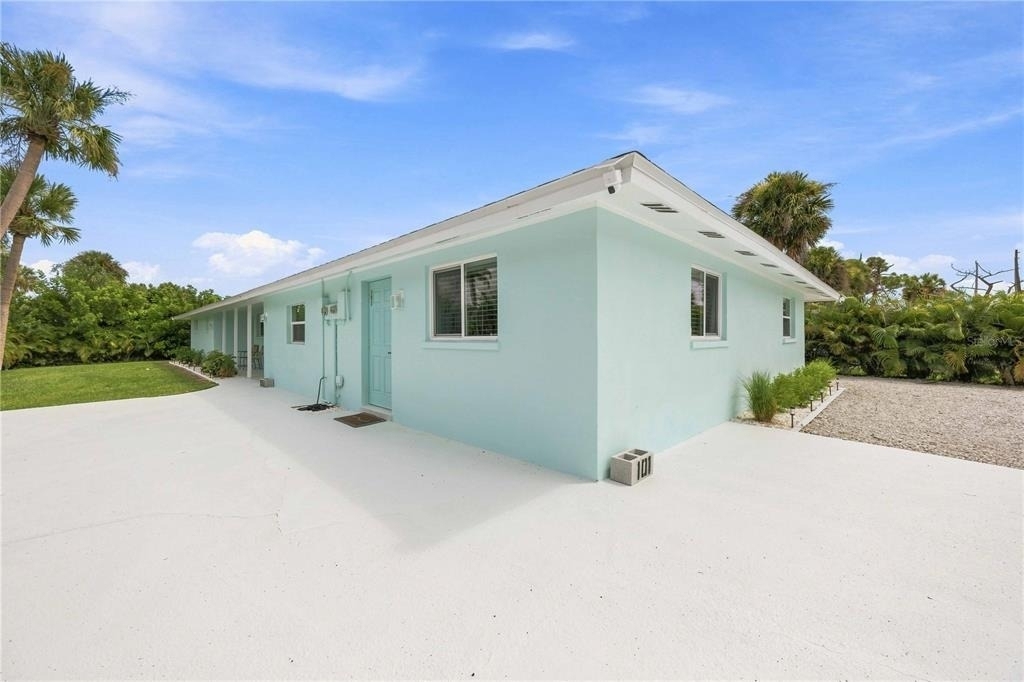101 Riverview Avenue - Photo 1
