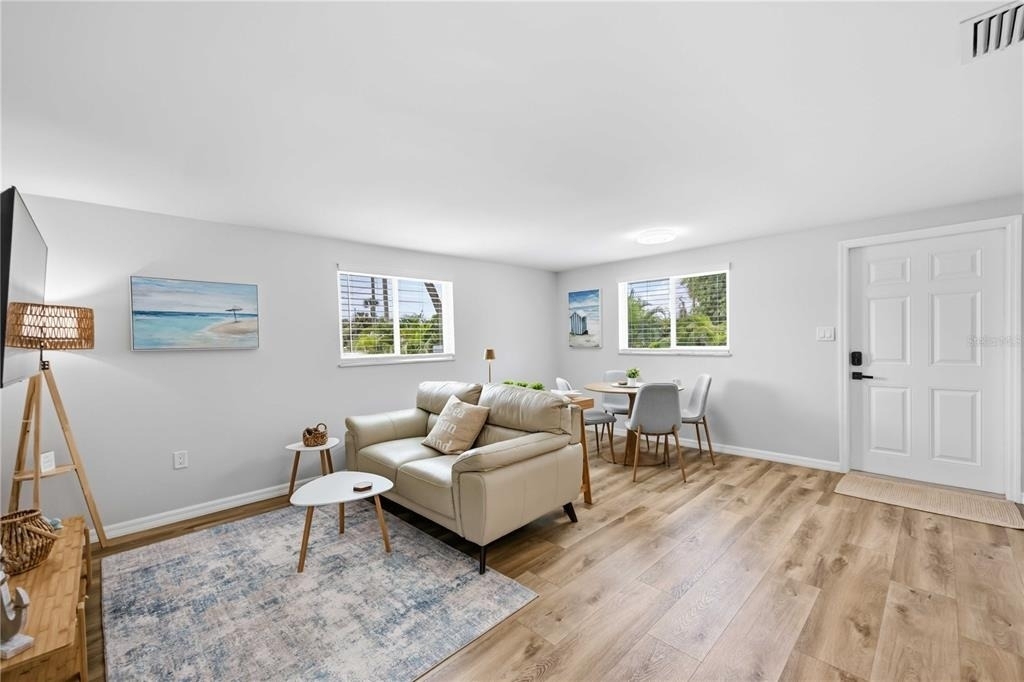 101 Riverview Avenue - Photo 3