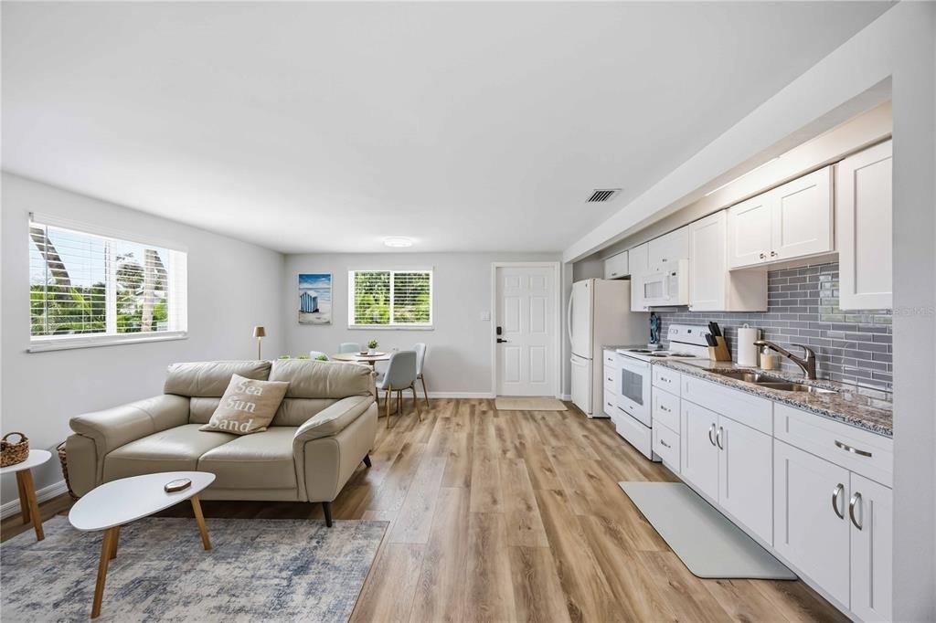 101 Riverview Avenue - Photo 2