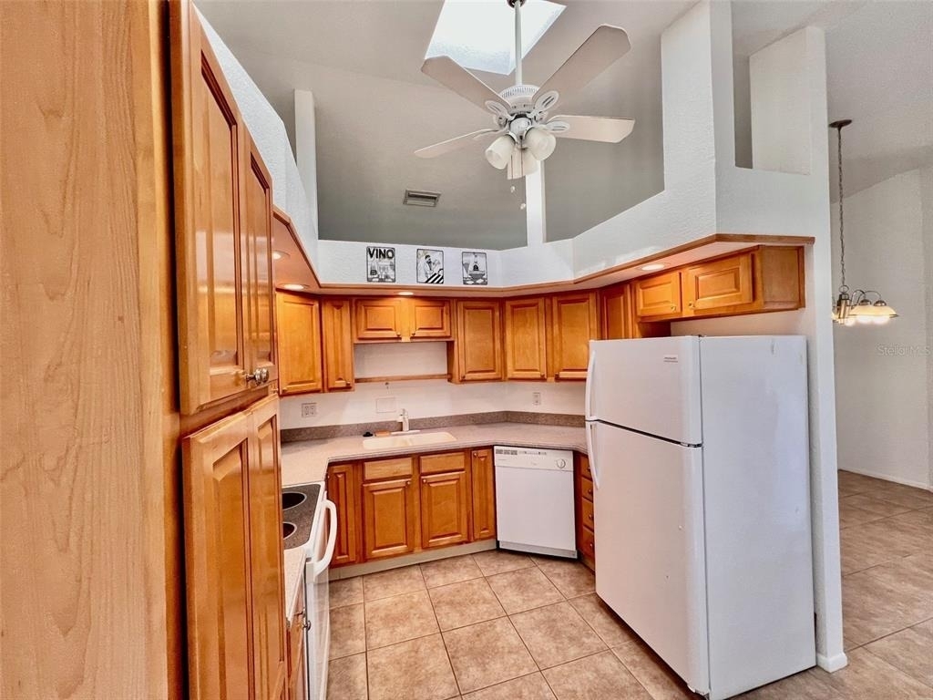 931 Fairfax Terrace Nw - Photo 4