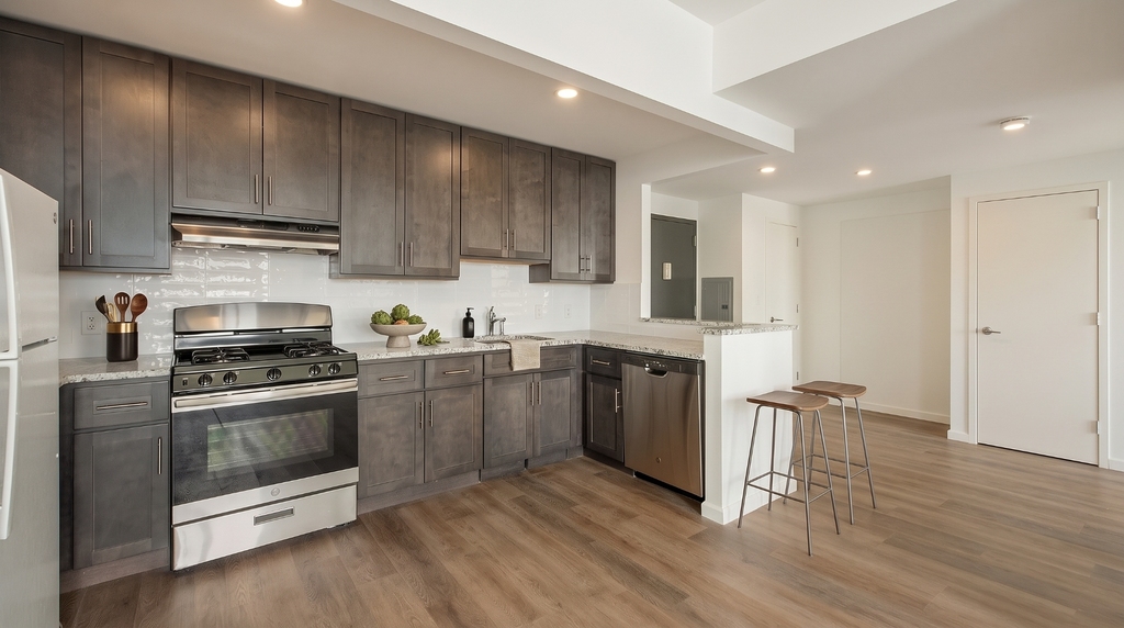 230 West 126th Street - Photo 3