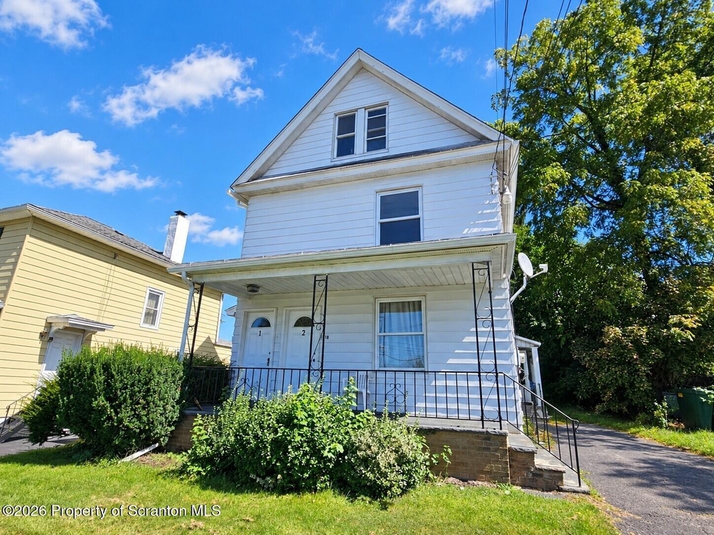 2510 Boulevard Avenue - Photo 0