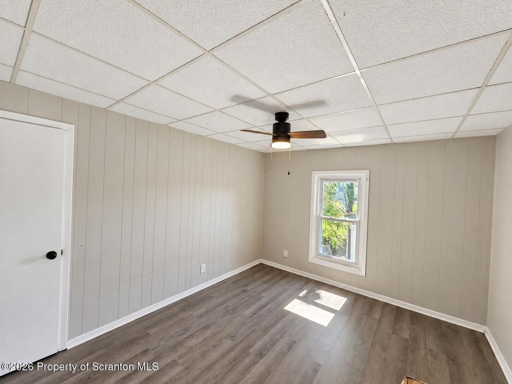 2510 Boulevard Avenue - Photo 9