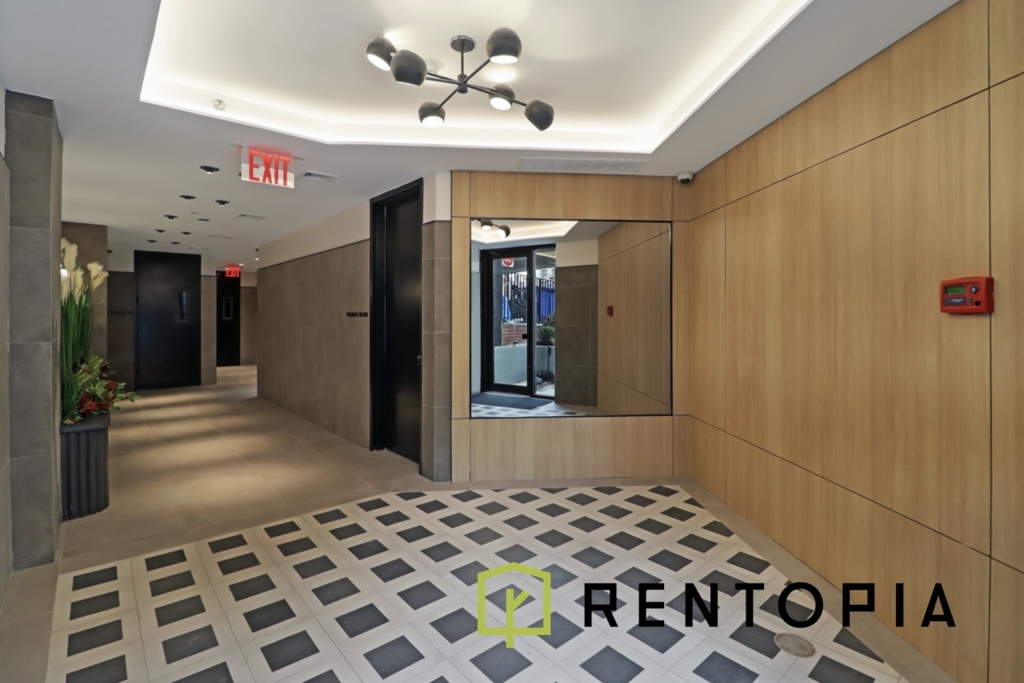 49 Borinquen Place 6B - Photo 6