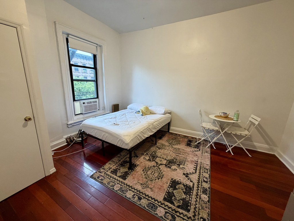 350 Greene Avenue - Photo 1