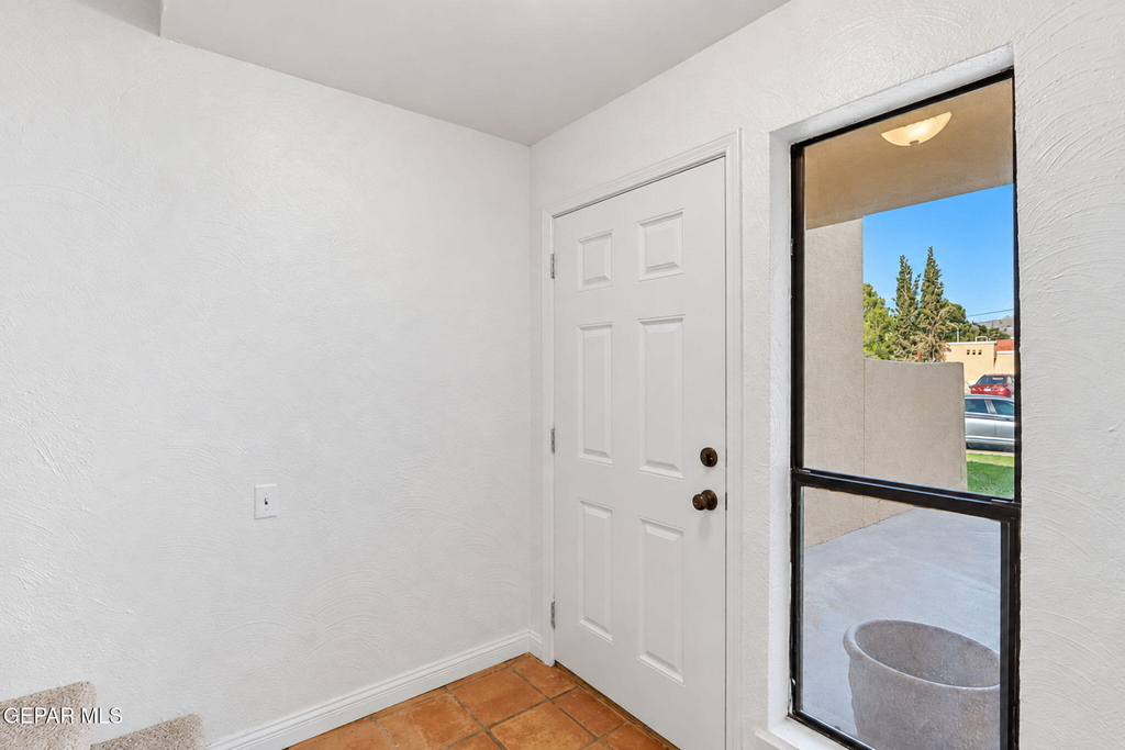 201 Mulberry Avenue - Photo 3