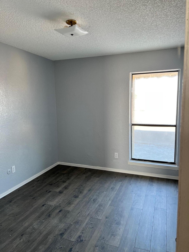 1502 Monte Sanders Lane - Photo 24