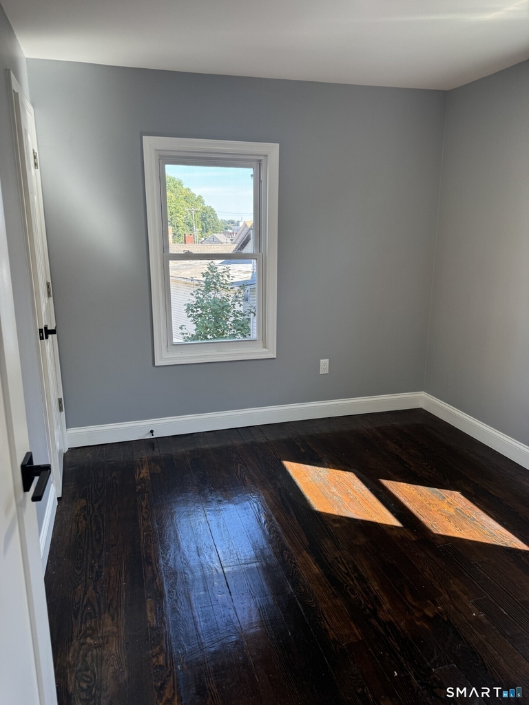 10 Bridgeport Avenue - Photo 6