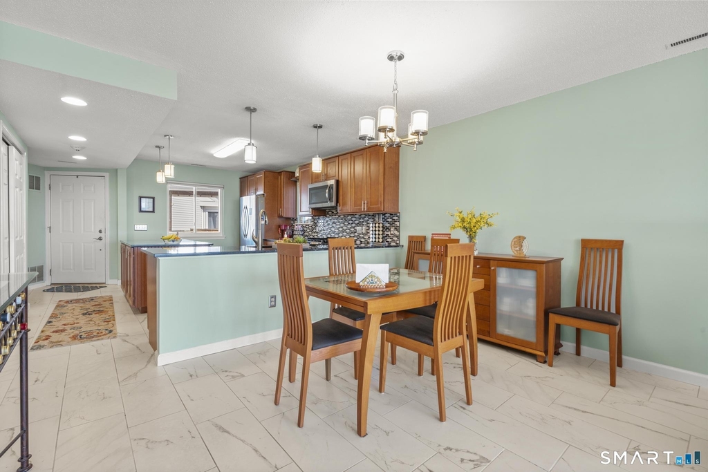 1 Mansfield Grove Road - Photo 7