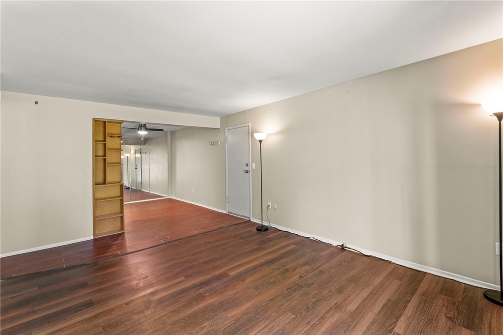 4073 Sanlin Dr - Photo 5