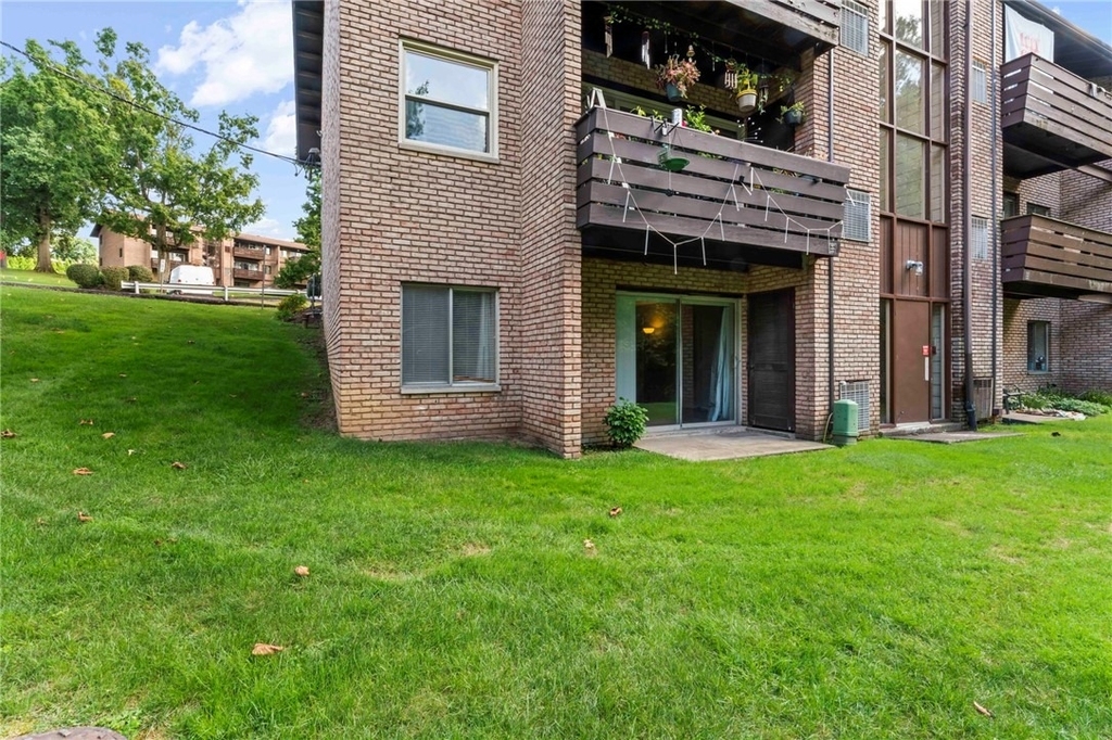 4073 Sanlin Dr - Photo 15