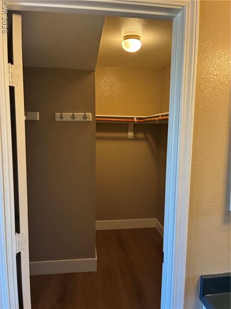 8168 Autumn Star Avenue - Photo 18