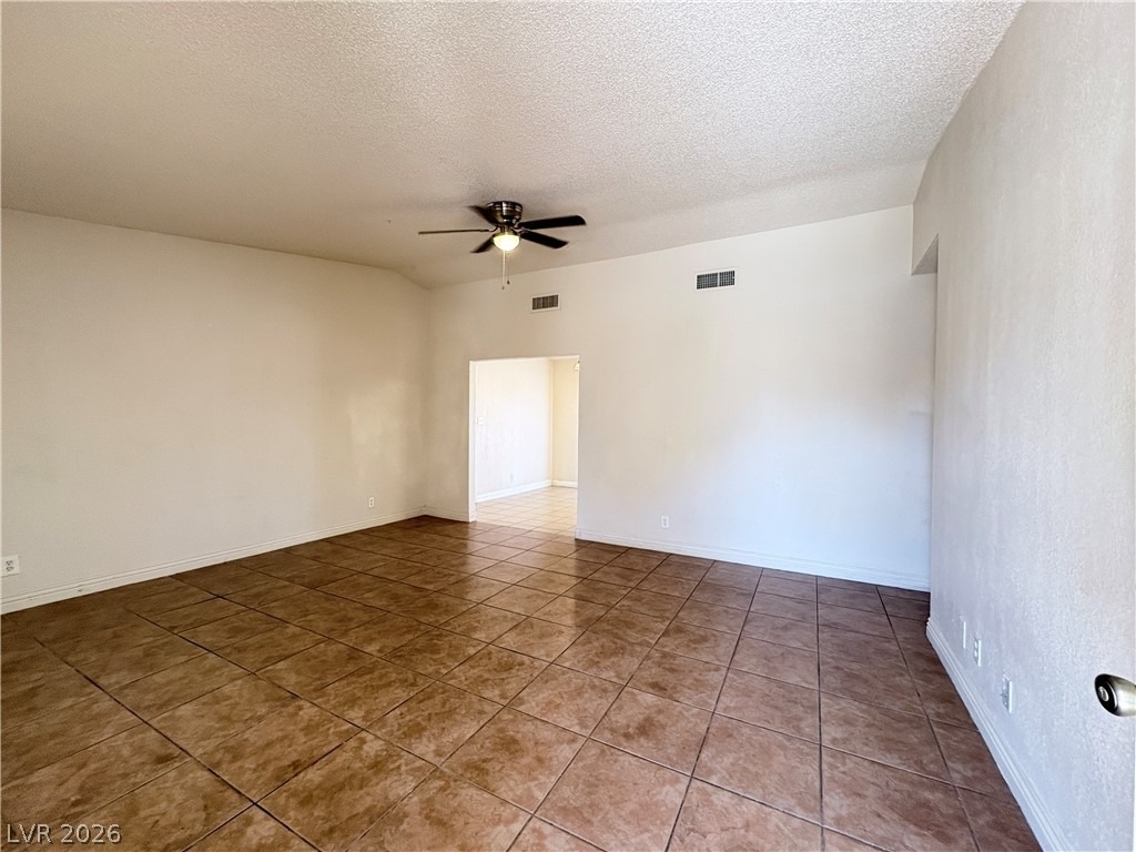 1518 Dawley Street - Photo 2