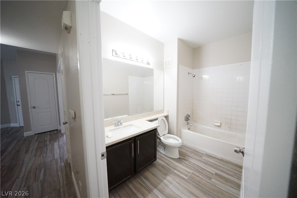 7704 Himalayas Avenue - Photo 17