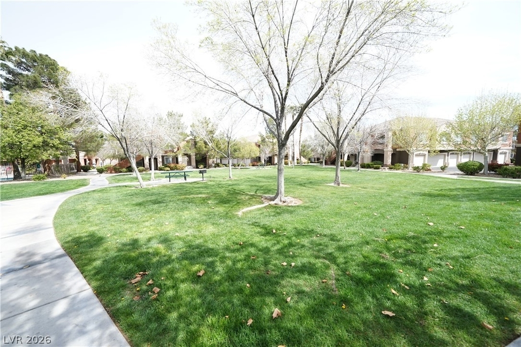 7704 Himalayas Avenue - Photo 32
