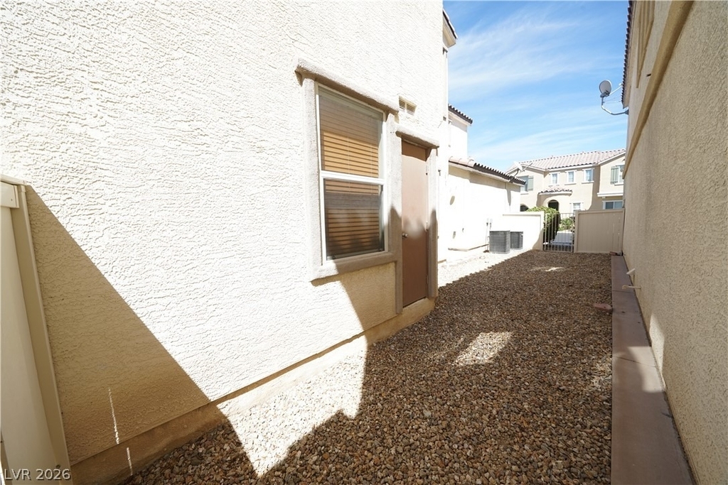 6709 Bluebell Garden Street - Photo 12