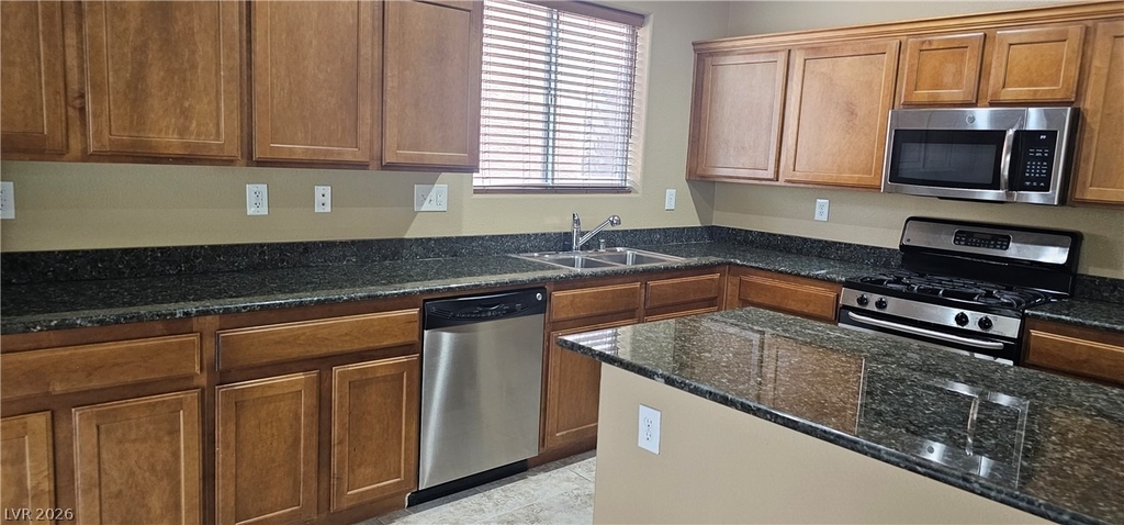9018 Winchester Ridge Street - Photo 5