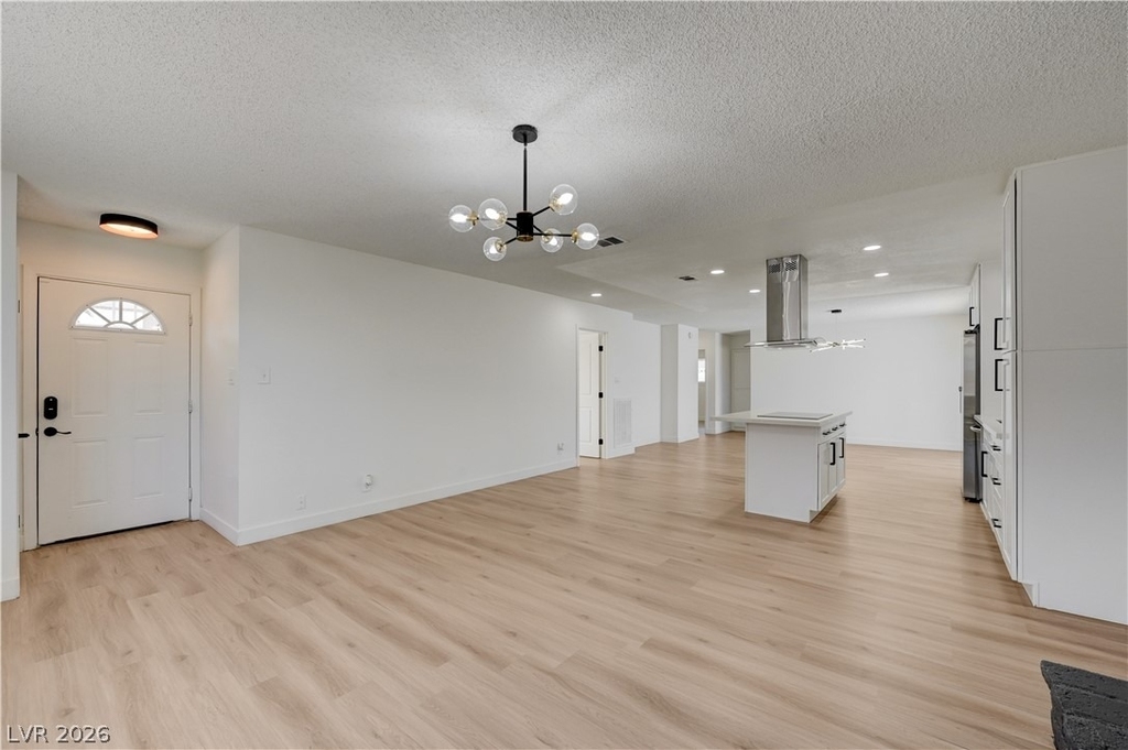 4382 Del Santos Drive - Photo 3