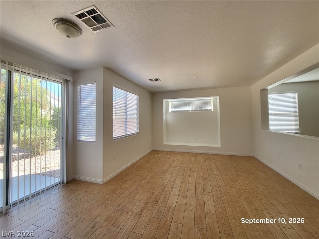 180 Hickory Heights Avenue - Photo 2