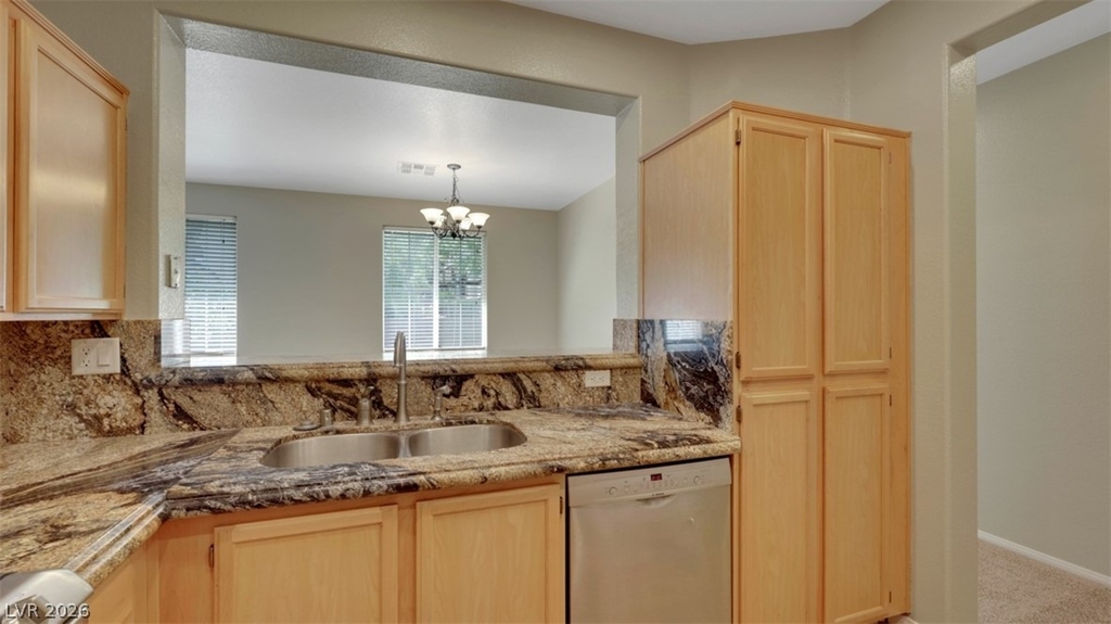 3925 Palm Beach Street - Photo 6