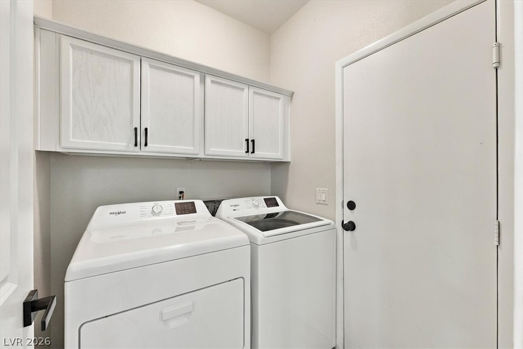 6898 Perfect Sunset Court - Photo 16
