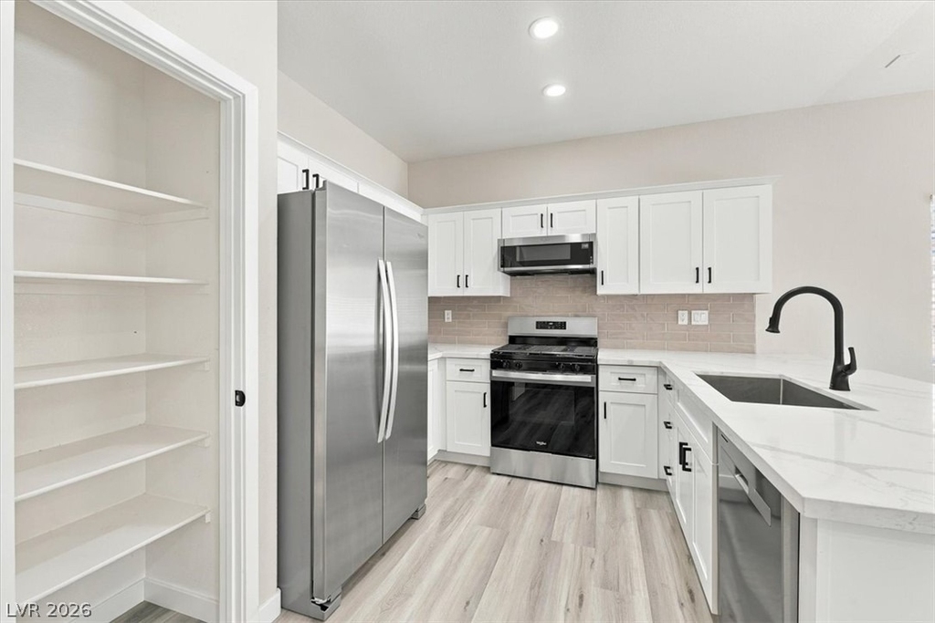 6898 Perfect Sunset Court - Photo 3