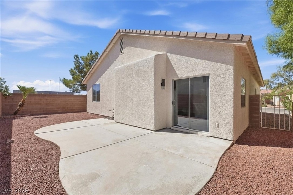 6898 Perfect Sunset Court - Photo 6