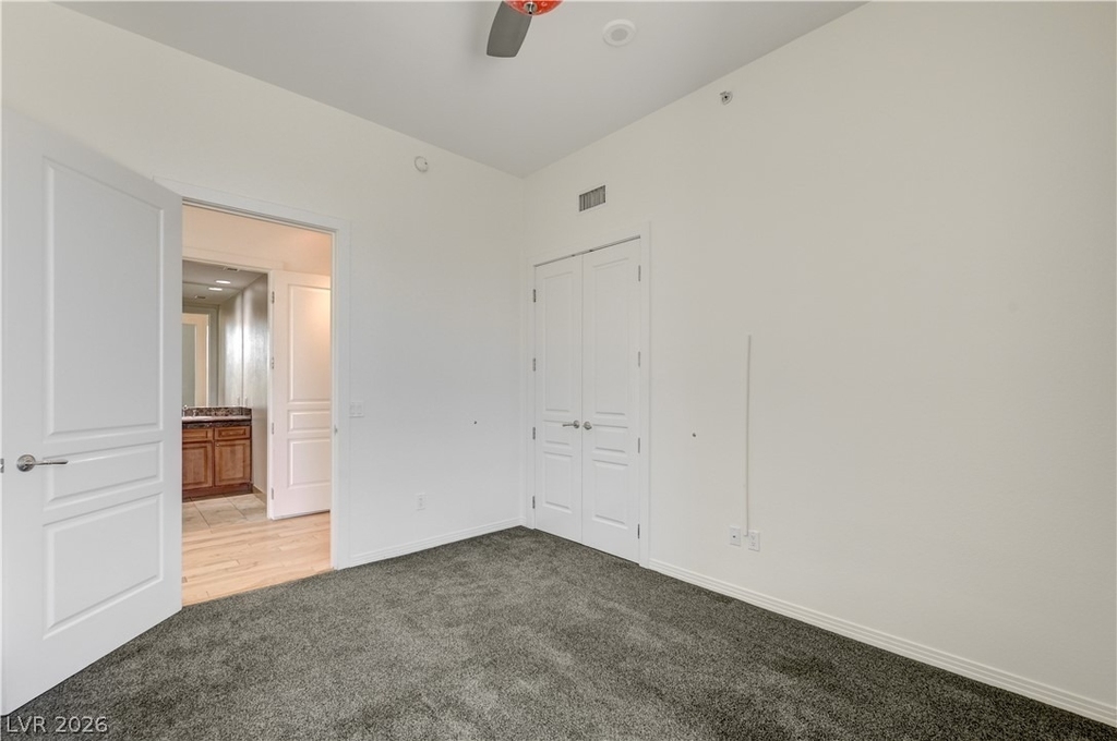 360 E Desert Inn Road - Photo 32
